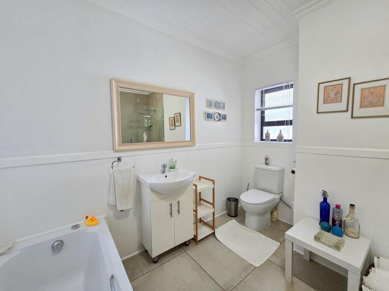 3 Bedroom Property for Sale in Stilbaai Wes Western Cape